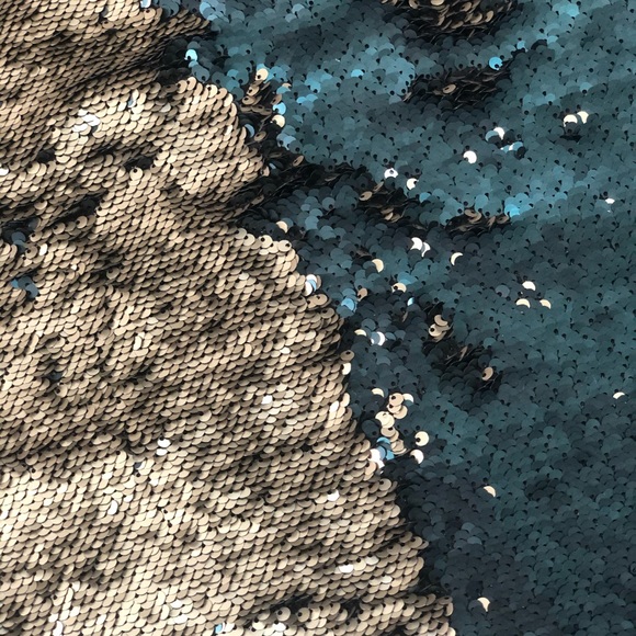 HM Sequin Pencil Skirt - Picture 2 of 3